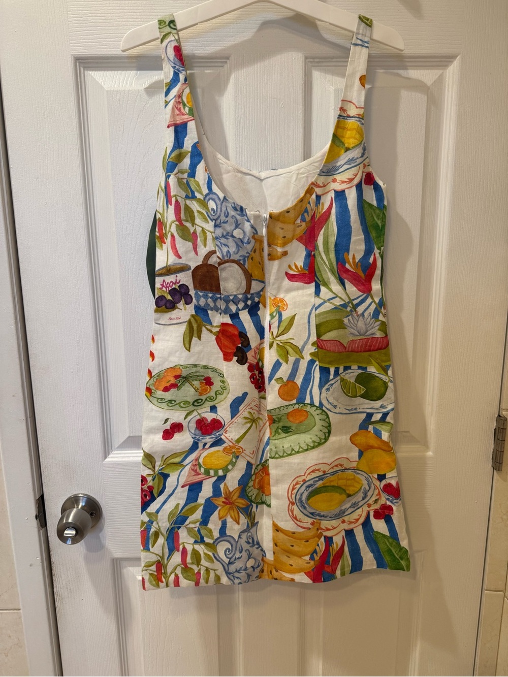 NWT FARM Rio Fresh Table
Linen Minidress - Picture 6 of 7
